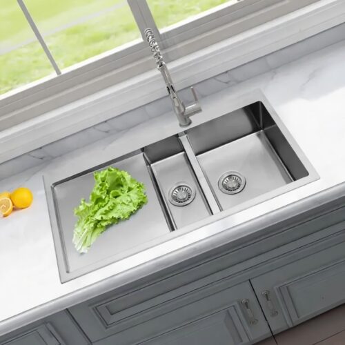 Double Kitchen Sink with Drainboard